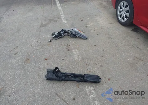 2020 Toyota Corolla Le из США, поврежденный, VIN 5YFEPRAE2LP029784